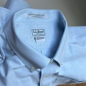 L.L Bean Men's Button Down SS Shirt Light Blue - Size 16.5 Tall- like new